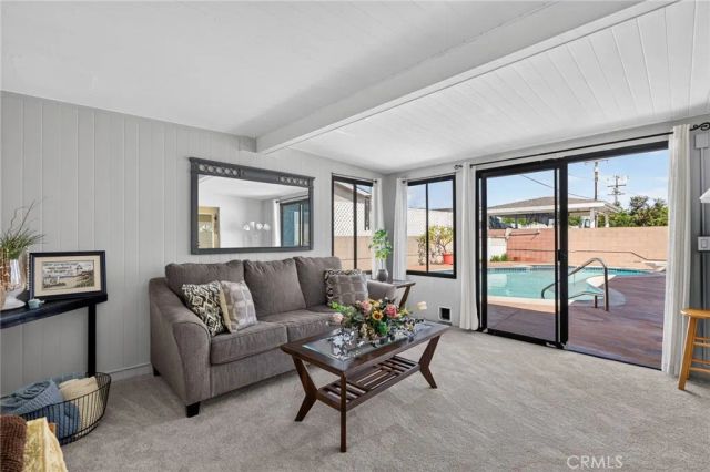 16281 Saratoga Lane, Huntington Beach, CA 92649
