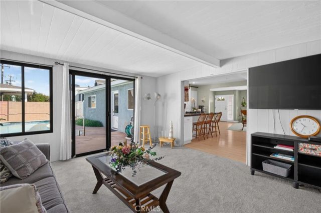 16281 Saratoga Lane, Huntington Beach, CA 92649