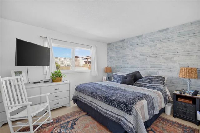 16281 Saratoga Lane, Huntington Beach, CA 92649