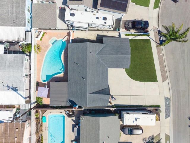 16281 Saratoga Lane, Huntington Beach, CA 92649