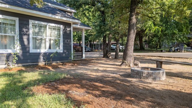 2435 Live Oak Street, Quinlan, TX 75474