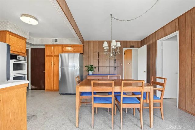 2122 Saticoy, Pomona, CA 91767