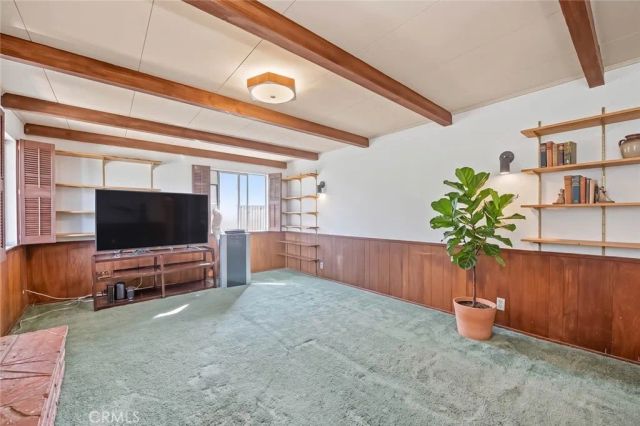 2122 Saticoy, Pomona, CA 91767