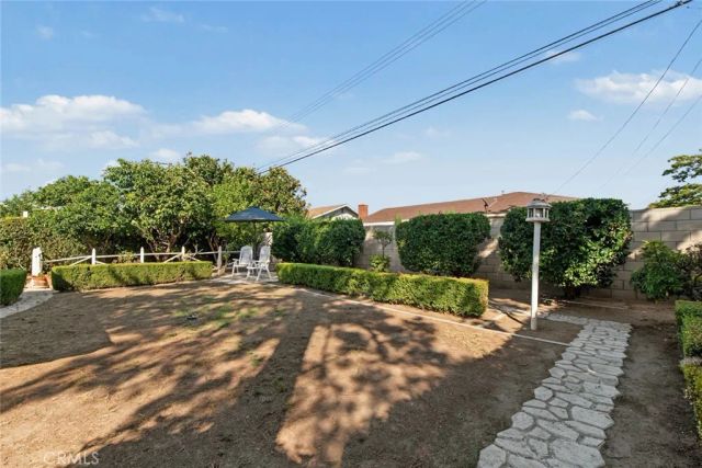 2122 Saticoy, Pomona, CA 91767