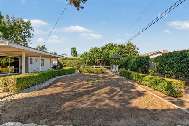 2122 Saticoy, Pomona, CA 91767
