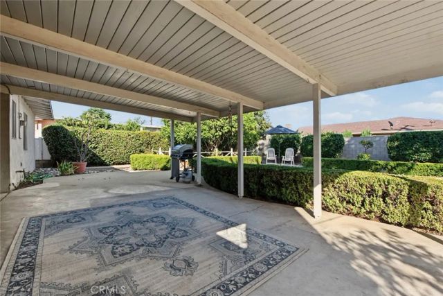 2122 Saticoy, Pomona, CA 91767