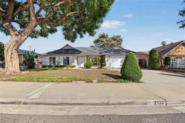 2122 Saticoy, Pomona, CA 91767