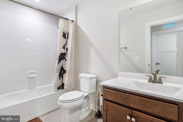 124 GOUDHURST ST, Martinsburg, WV 25405