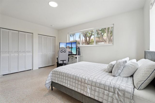 835 80th St 2, Miami Beach, FL 33141