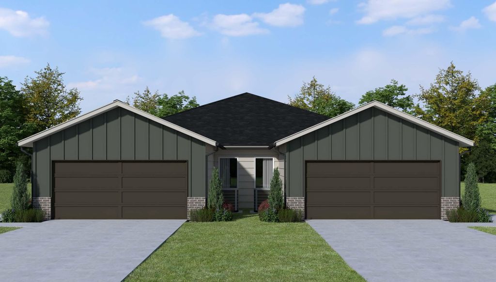 160 & 162 N Gowen St, Goddard, KS 67052