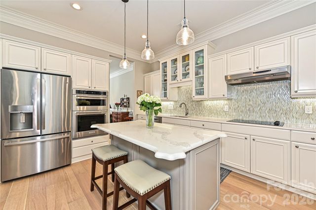 6327 Kiftsgate Court, Charlotte, NC 28226