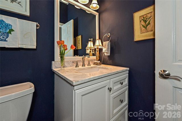 6327 Kiftsgate Court, Charlotte, NC 28226