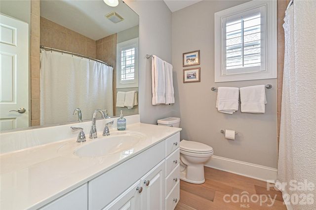 6327 Kiftsgate Court, Charlotte, NC 28226