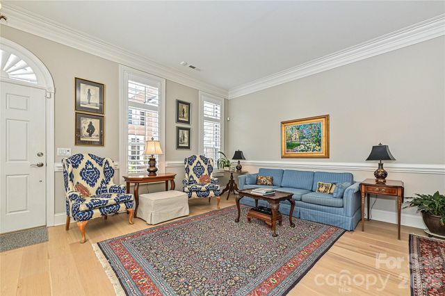 6327 Kiftsgate Court, Charlotte, NC 28226