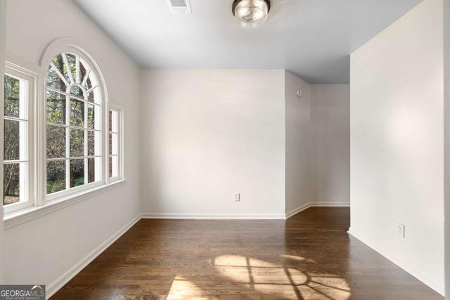 490 Guilford Circle, Marietta, GA 30068