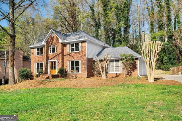 490 Guilford Circle, Marietta, GA 30068