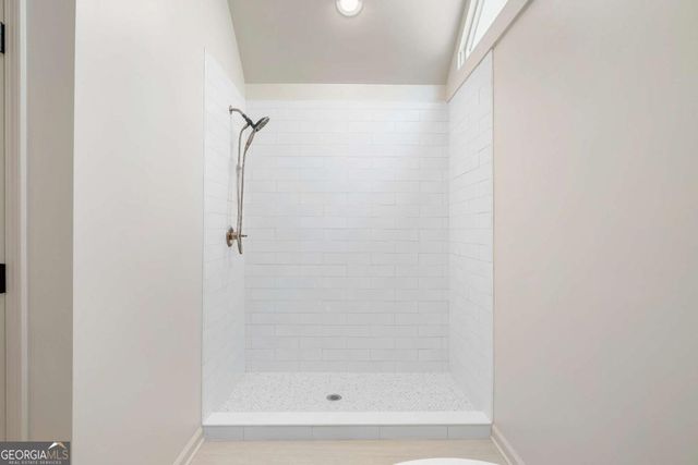 490 Guilford Circle, Marietta, GA 30068