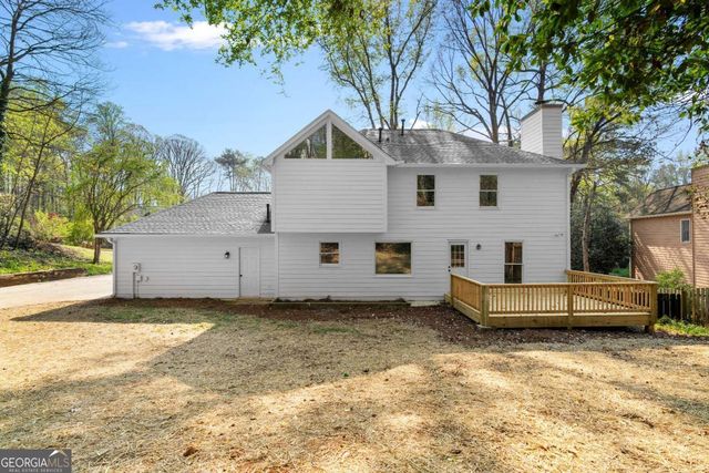 490 Guilford Circle, Marietta, GA 30068