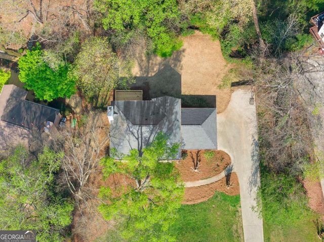 490 Guilford Circle, Marietta, GA 30068