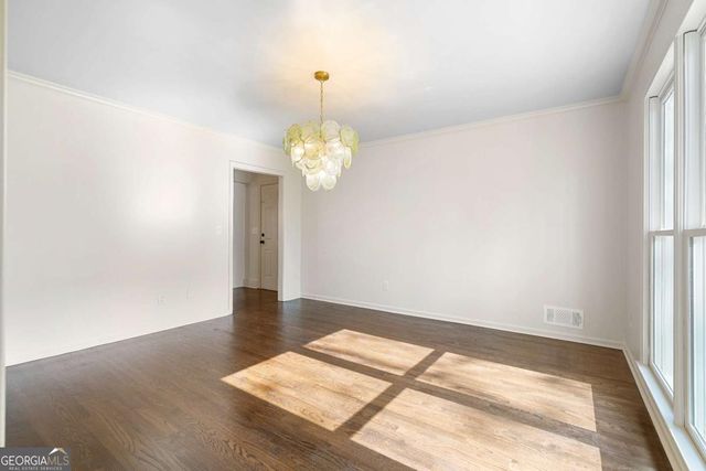 490 Guilford Circle, Marietta, GA 30068