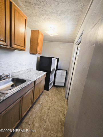 10856 BONNELLY Drive, Jacksonville, FL 32218