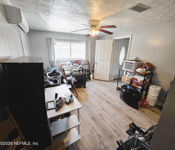 10856 BONNELLY Drive, Jacksonville, FL 32218