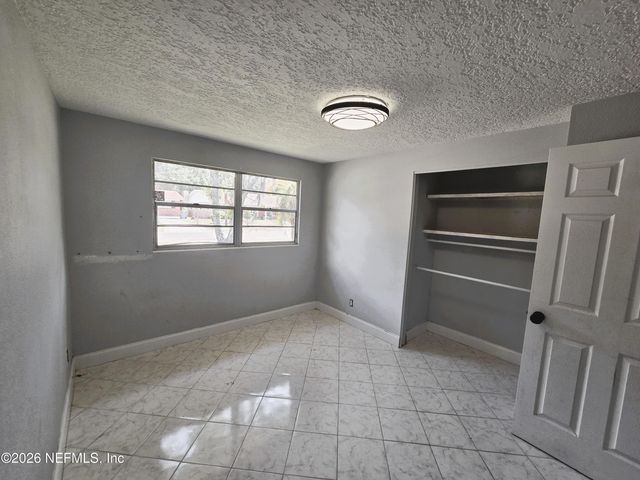 10856 BONNELLY Drive, Jacksonville, FL 32218