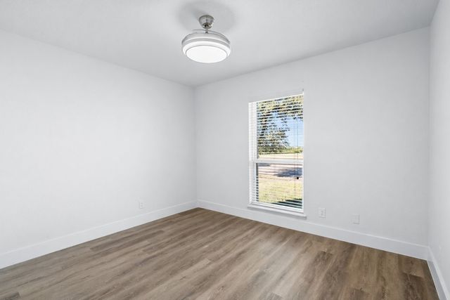 2008 E Peters Colony Road, Carrollton, TX 75007