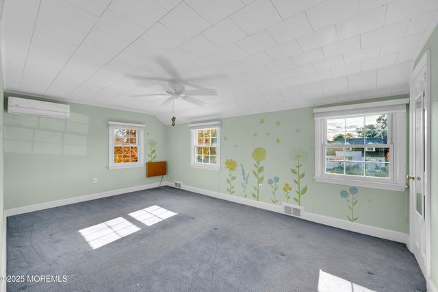 721 Crescent Place, Sea Girt, NJ 08750