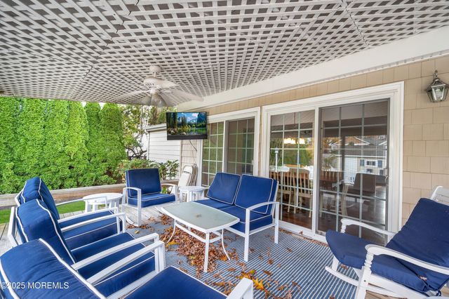 721 Crescent Place, Sea Girt, NJ 08750