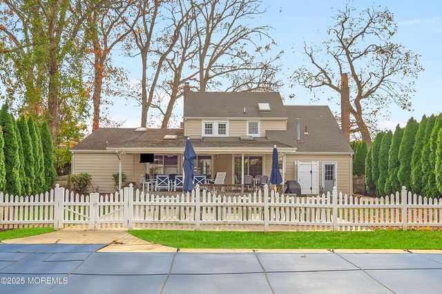 721 Crescent Place, Sea Girt, NJ 08750