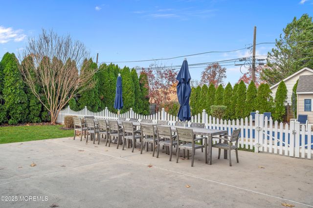 721 Crescent Place, Sea Girt, NJ 08750