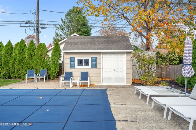 721 Crescent Place, Sea Girt, NJ 08750
