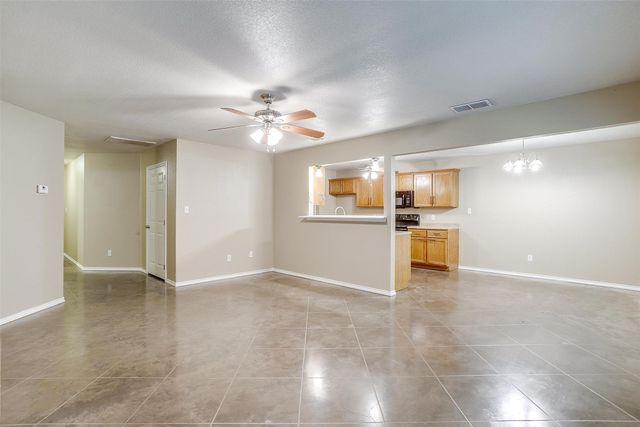 1414 Cheyenne Trail, Granbury, TX 76048