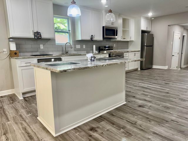 818 E 14th St., North Little Rock, AR 72114