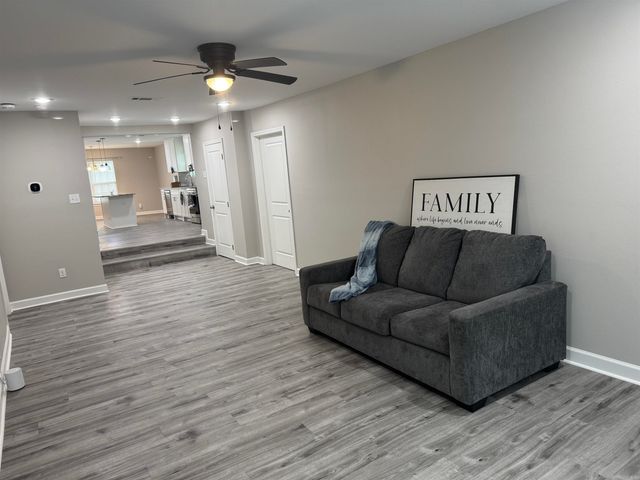 818 E 14th St., North Little Rock, AR 72114