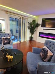 187 High Top Circle West 187, Hamden, CT 06514