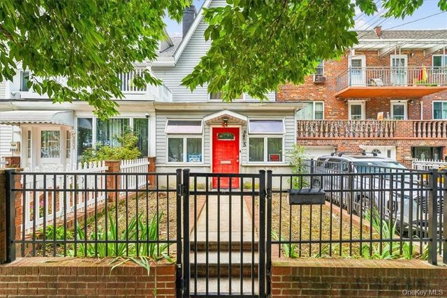 3805 Sedgwick Avenue, Bronx, NY 10463