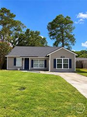 196 Bald Eagle Drive, Richmond Hill, GA 31324