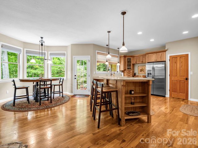 131 Arcadia Falls Way, Black Mountain, NC 28711