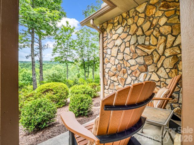 131 Arcadia Falls Way, Black Mountain, NC 28711