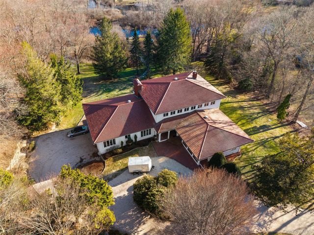 105 Cross Pond Road, Pound Ridge, NY 10576