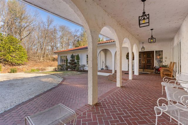 105 Cross Pond Road, Pound Ridge, NY 10576