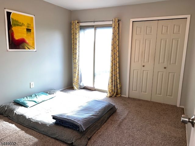 3842 Bloomingdale Dr, Hillsborough Twp., NJ 08844