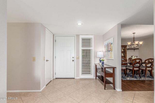 9885 W Spanish Moss Court, Sun City, AZ 85373