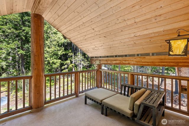 251 Kachess River Road, Easton, WA 98925