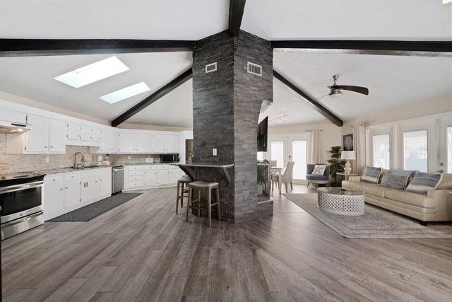 517 Osceola Drive, Destin, FL 32541