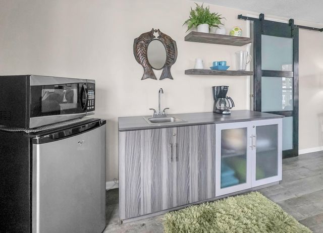 517 Osceola Drive, Destin, FL 32541