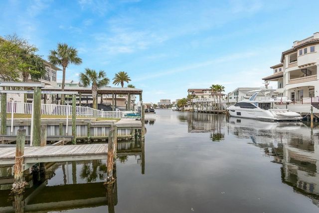 517 Osceola Drive, Destin, FL 32541