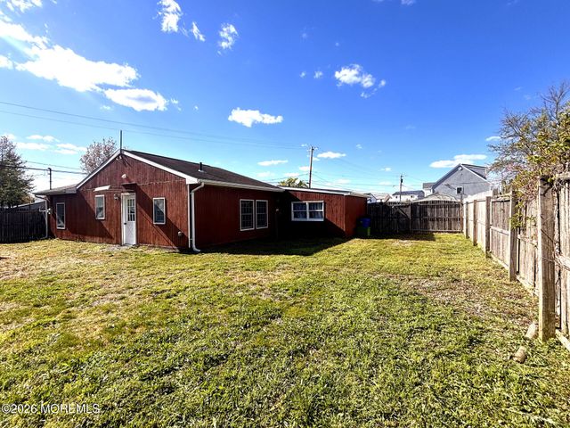1005 Beach Boulevard, Forked River, NJ 08731